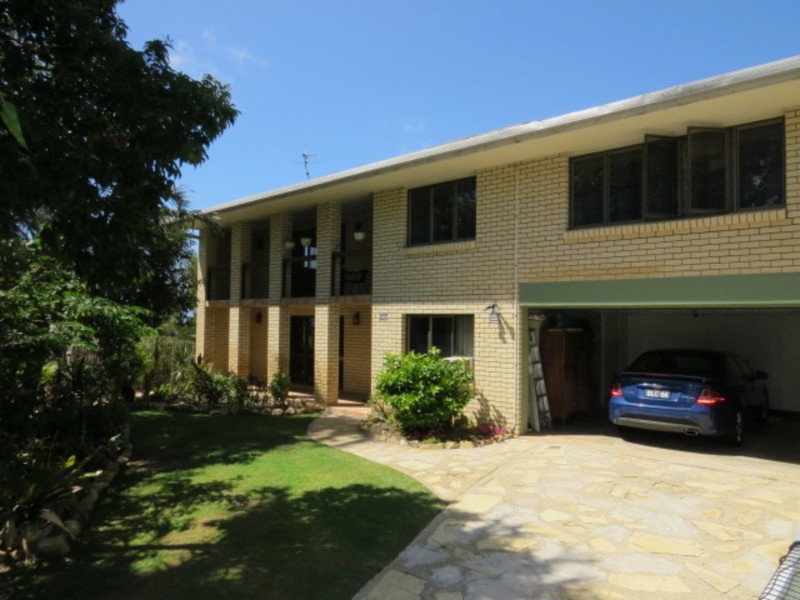 17 Banksia Street, Bowen QLD 4805