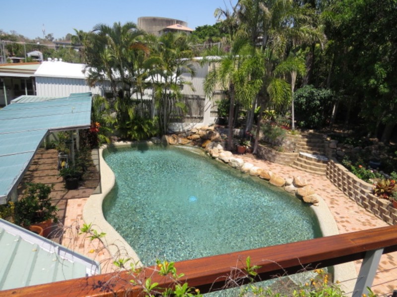 17 Banksia Street, Bowen QLD 4805