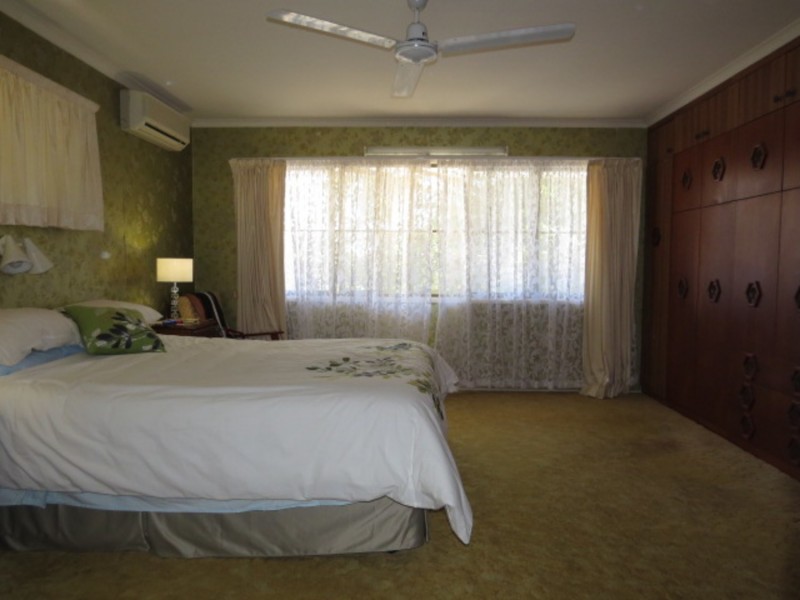 17 Banksia Street, Bowen QLD 4805