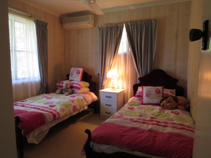 17 Banksia Street, Bowen QLD 4805