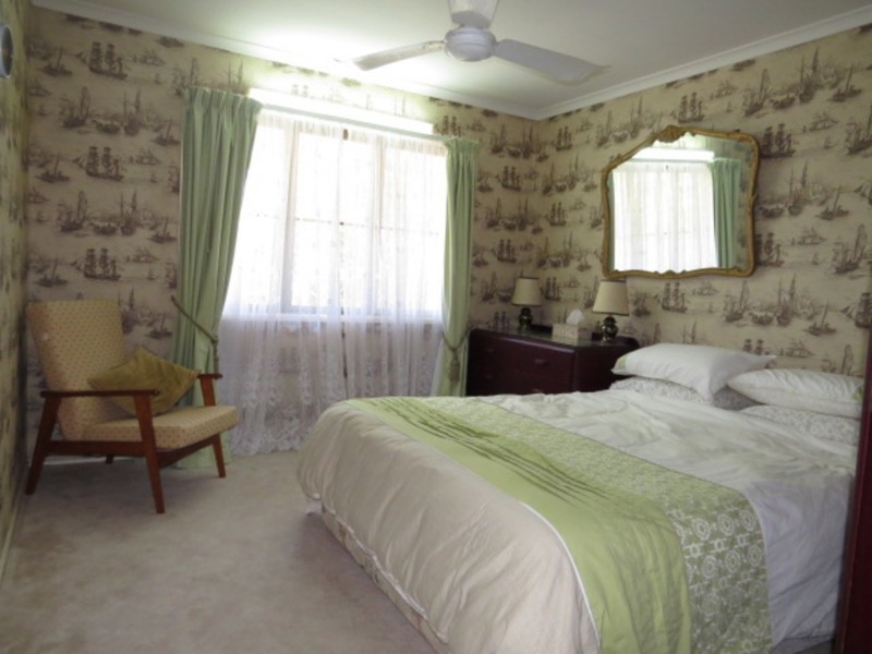 17 Banksia Street, Bowen QLD 4805