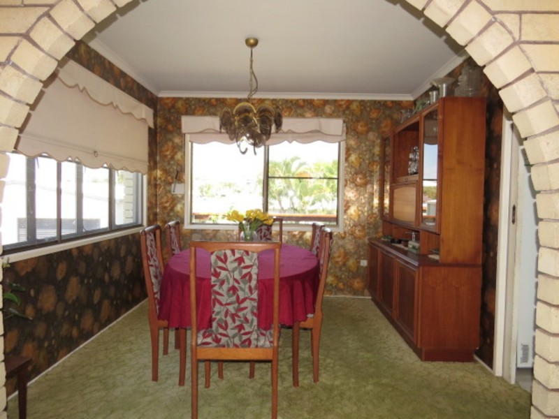 17 Banksia Street, Bowen QLD 4805