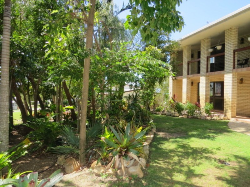 17 Banksia Street, Bowen QLD 4805