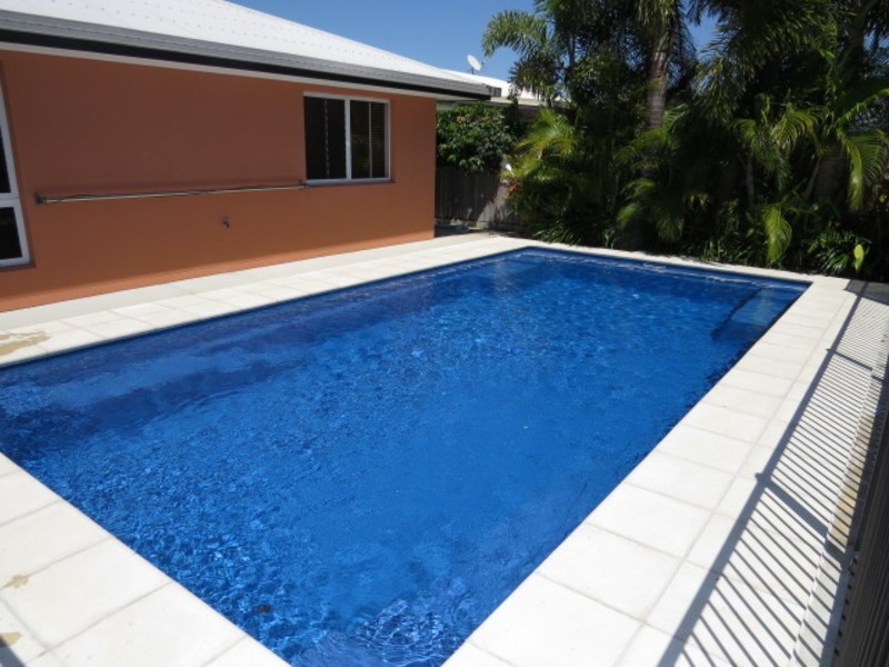 13 Hillview Place, Bowen QLD 4805