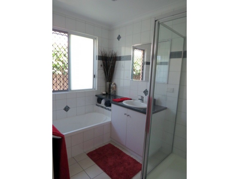 13 Hillview Place, Bowen QLD 4805