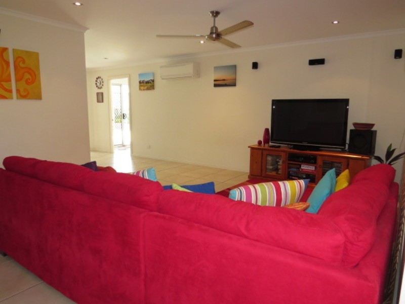 13 Hillview Place, Bowen QLD 4805