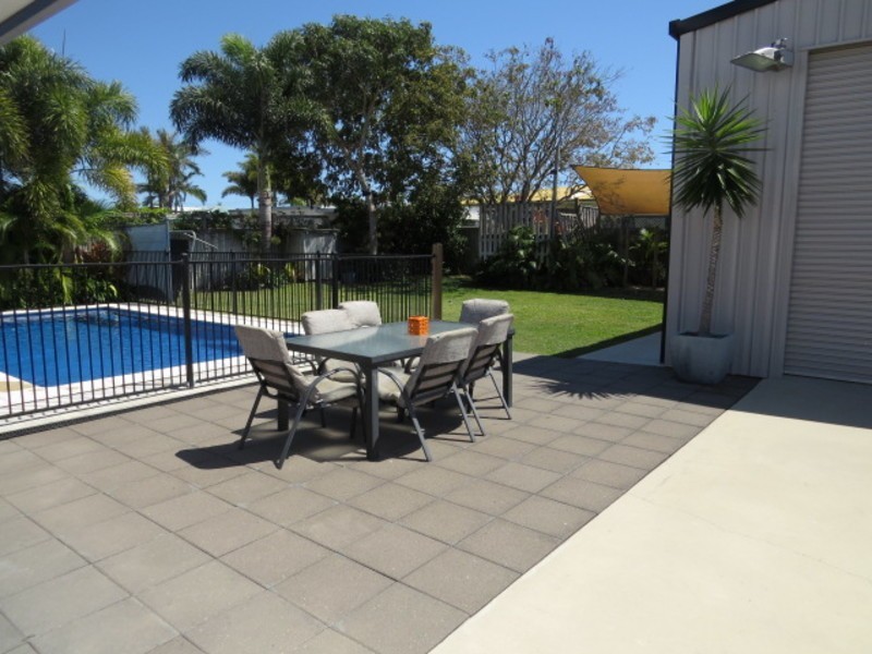 13 Hillview Place, Bowen QLD 4805