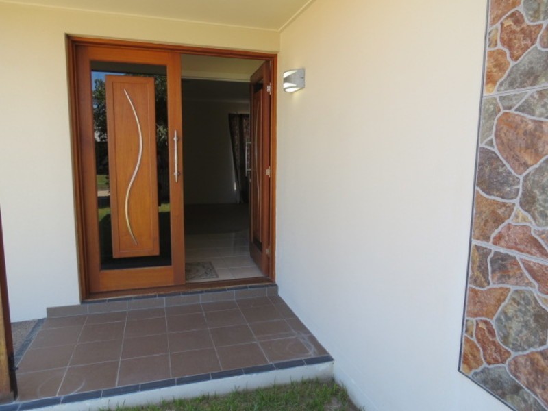 25 Catalina Court, Bowen QLD 4805