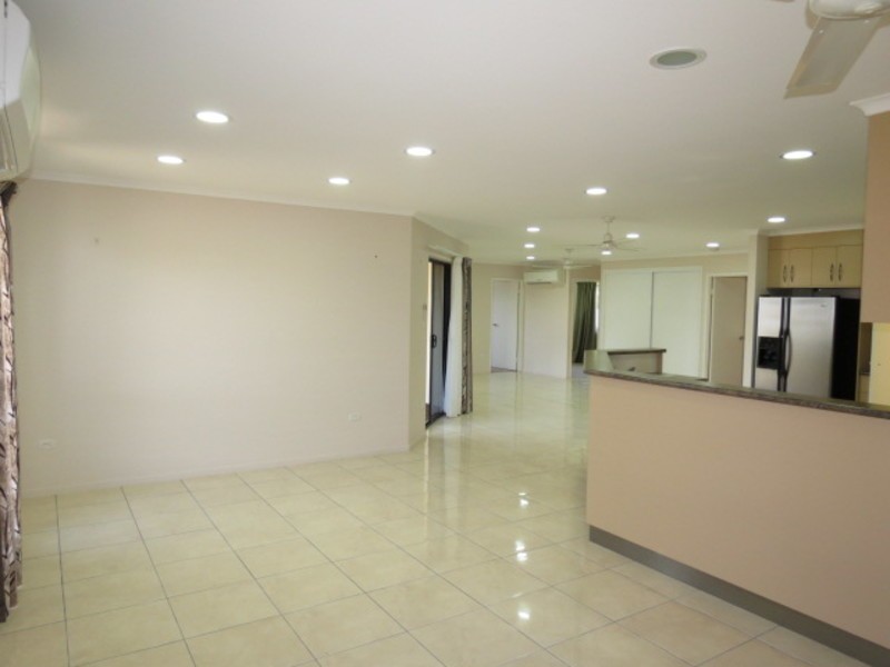 25 Catalina Court, Bowen QLD 4805