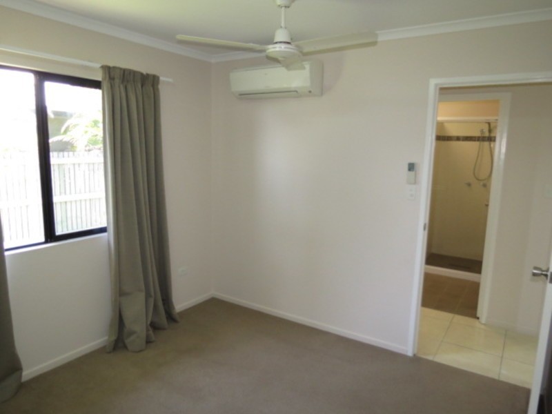 25 Catalina Court, Bowen QLD 4805