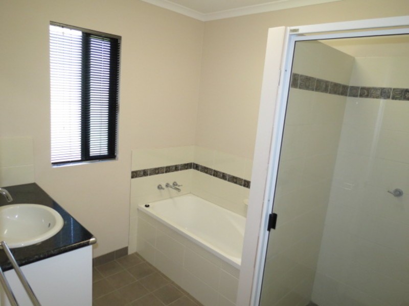 25 Catalina Court, Bowen QLD 4805