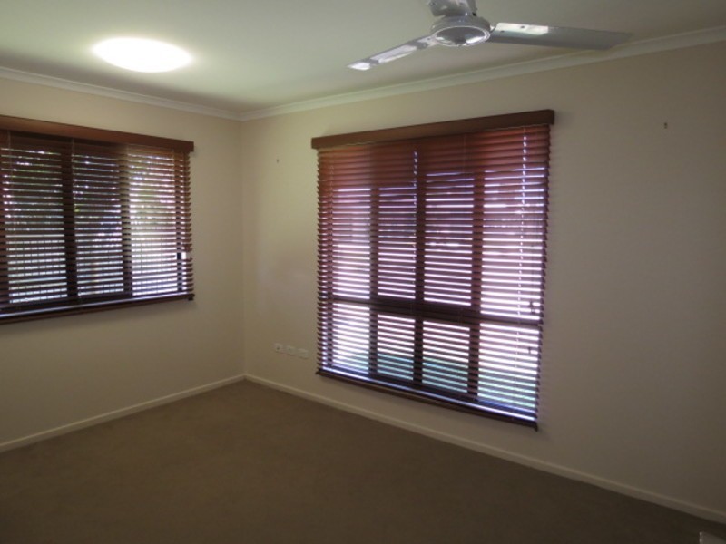 25 Catalina Court, Bowen QLD 4805