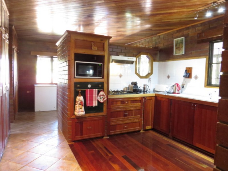 2 West Street, Bowen QLD 4805