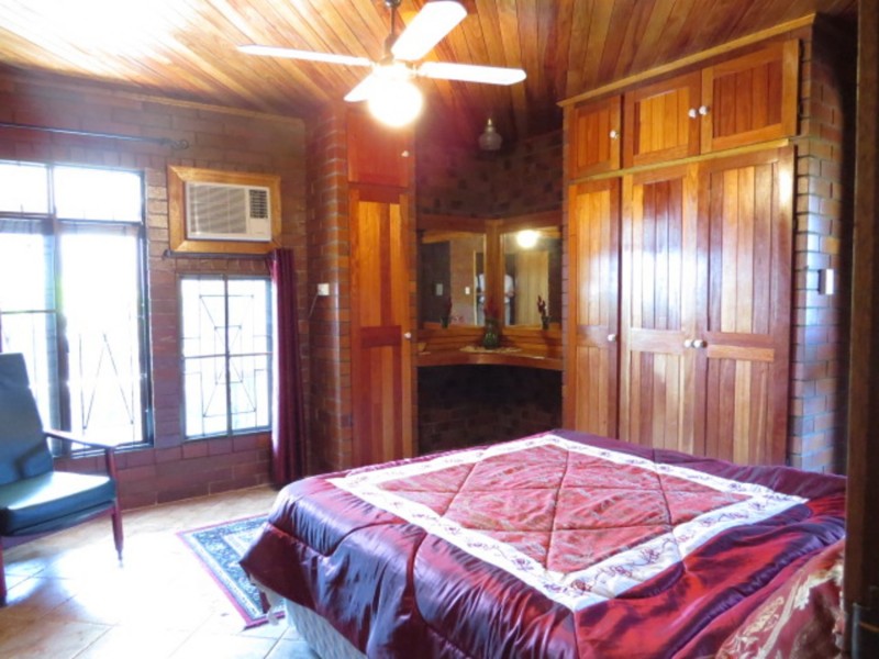 2 West Street, Bowen QLD 4805