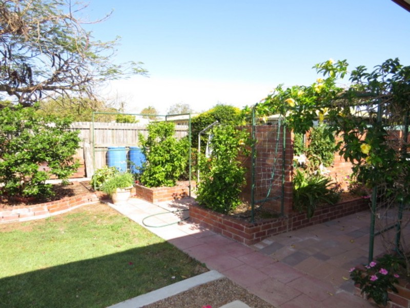 2 West Street, Bowen QLD 4805