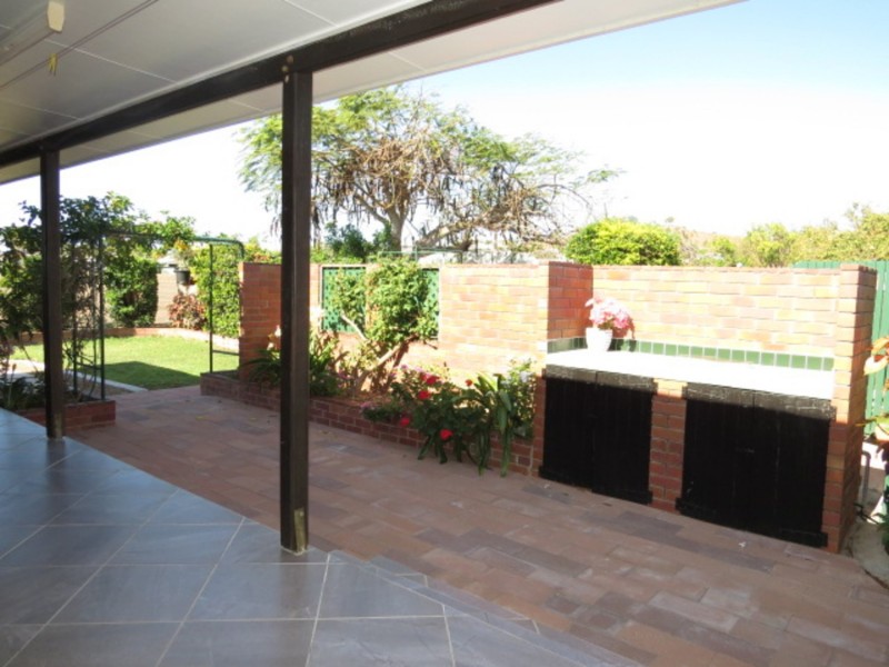 2 West Street, Bowen QLD 4805