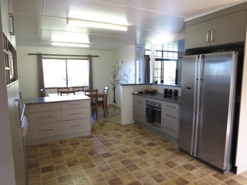 119 Gregory Street, Bowen QLD 4805