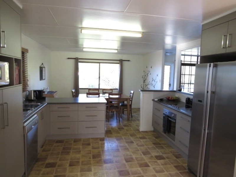 119 Gregory Street, Bowen QLD 4805