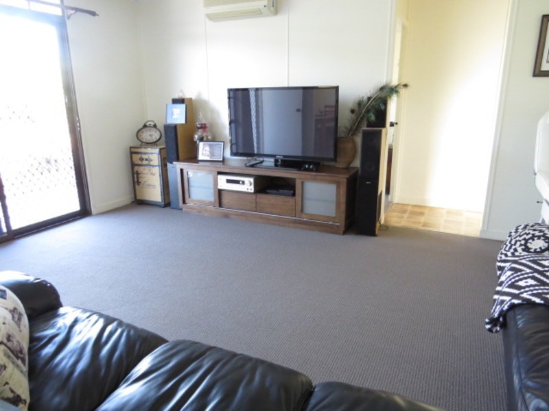 119 Gregory Street, Bowen QLD 4805