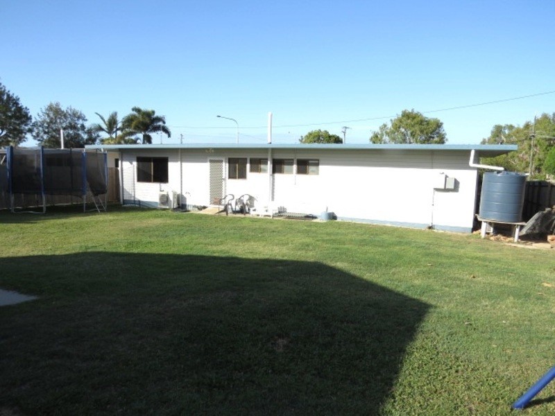 119 Gregory Street, Bowen QLD 4805