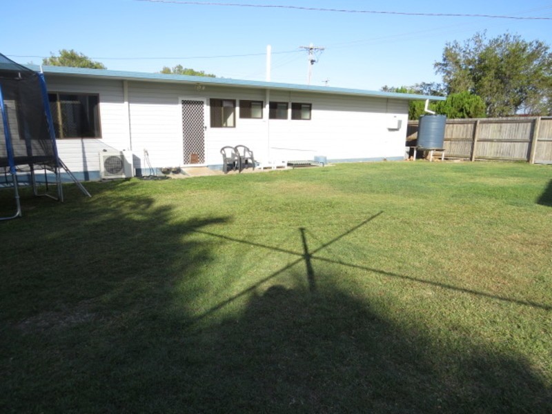 119 Gregory Street, Bowen QLD 4805