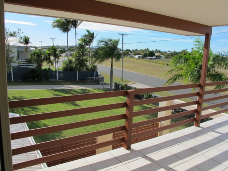 1/104 Dalrymple Street, Bowen QLD 4805