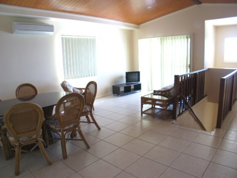 1/104 Dalrymple Street, Bowen QLD 4805