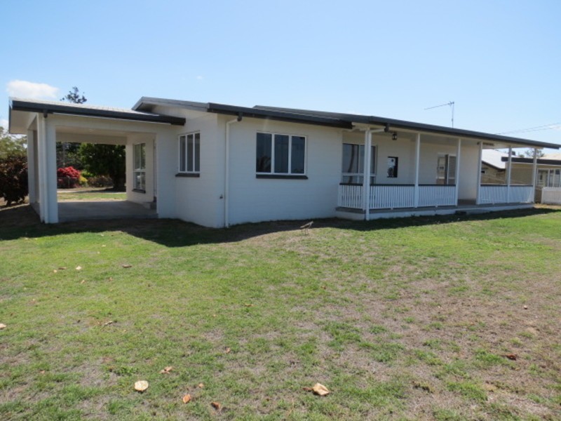 63 Queens Beach Esplanade, Bowen QLD 4805