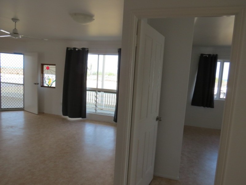 63 Queens Beach Esplanade, Bowen QLD 4805