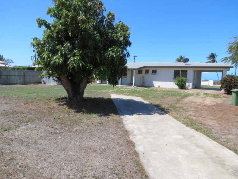 63 Queens Beach Esplanade, Bowen QLD 4805