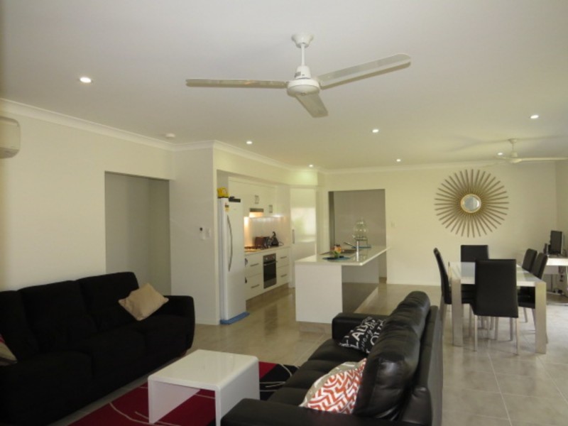 3 Links Road, Bowen QLD 4805