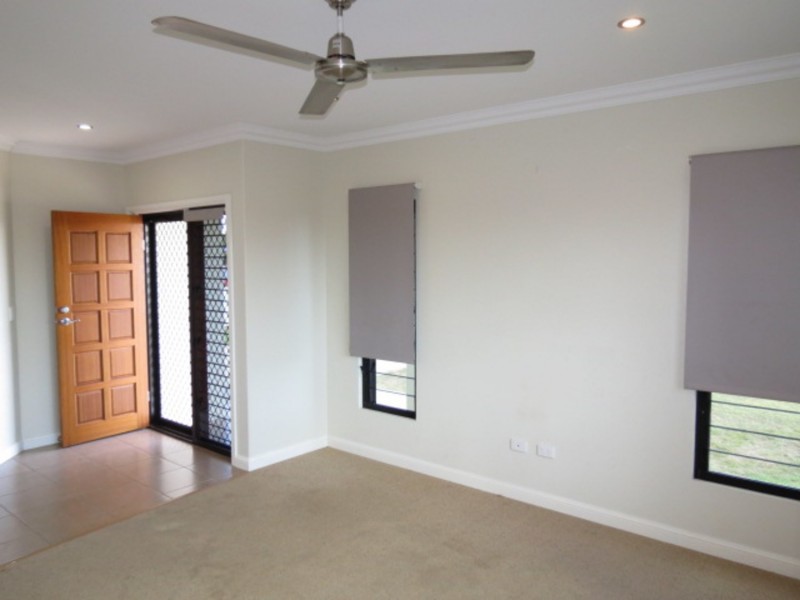 17 Matthews Street, Bowen QLD 4805