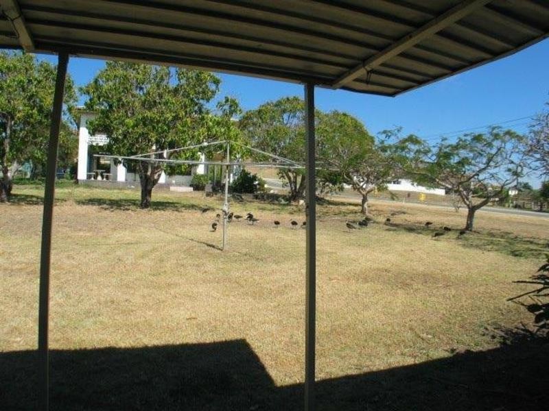 105 Herbert Street, Bowen QLD 4805