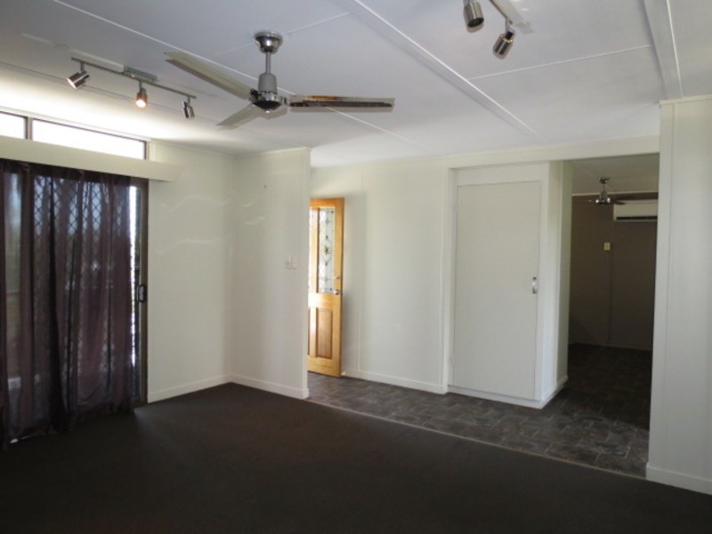 113 Hillview Road, Bowen QLD 4805