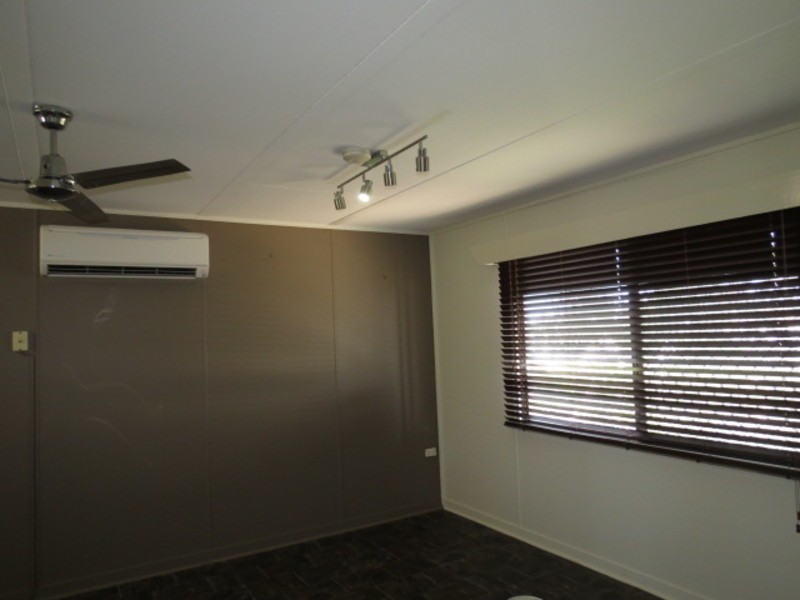 113 Hillview Road, Bowen QLD 4805