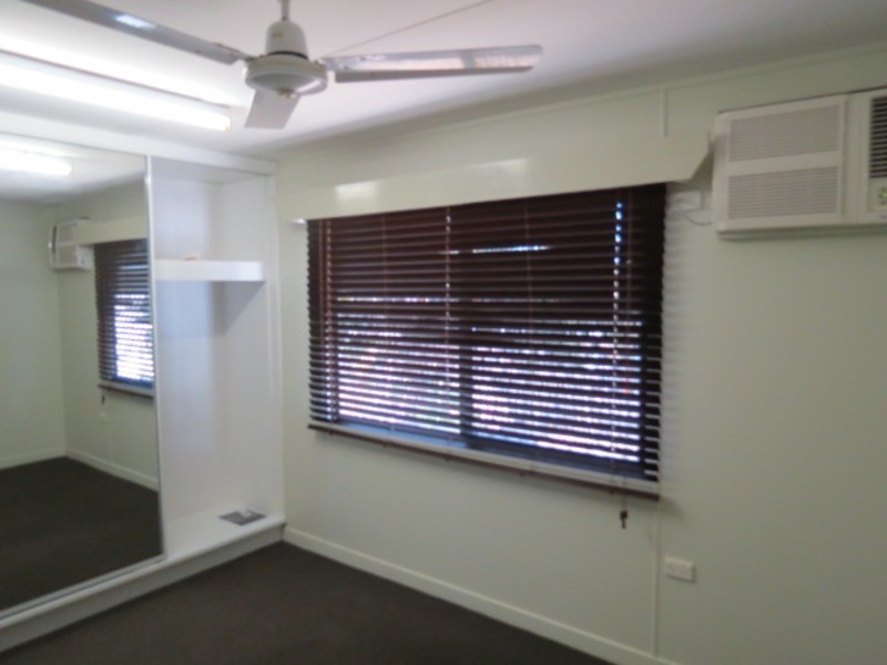 113 Hillview Road, Bowen QLD 4805