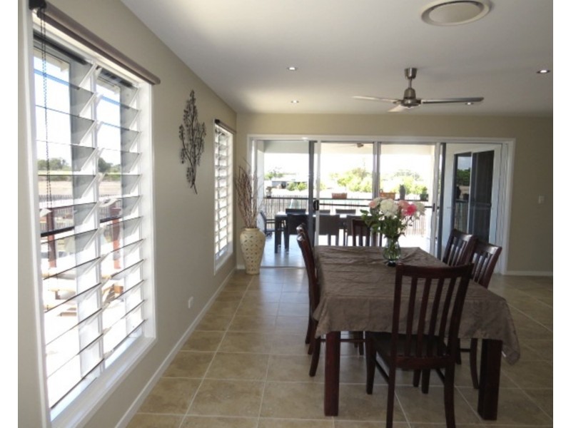 4 Silk Road, Bowen QLD 4805