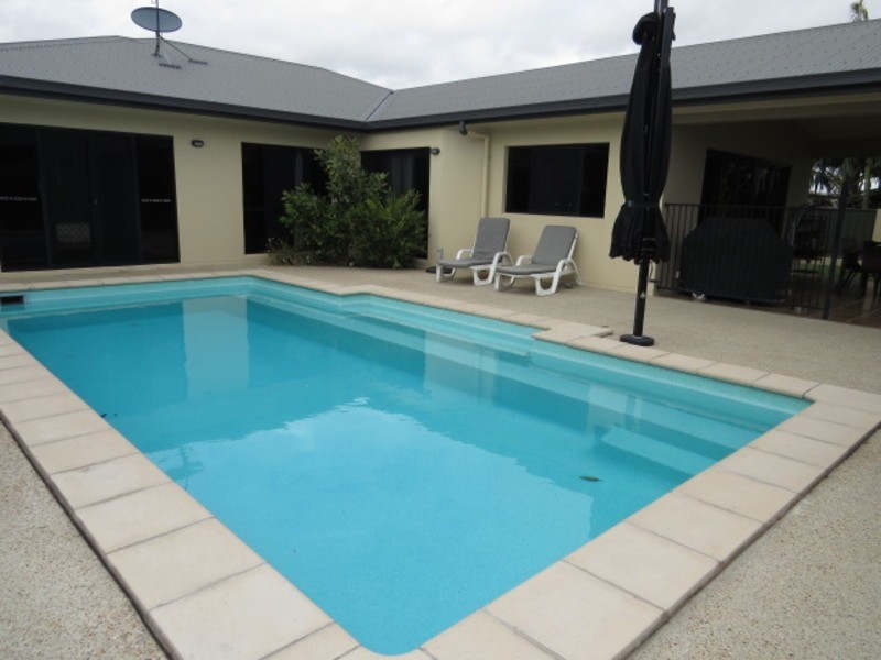 1 Pod Place, Bowen QLD 4805