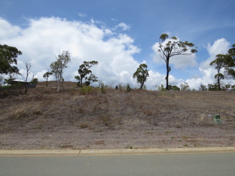 102 Ocean View Drive, Bowen QLD 4805