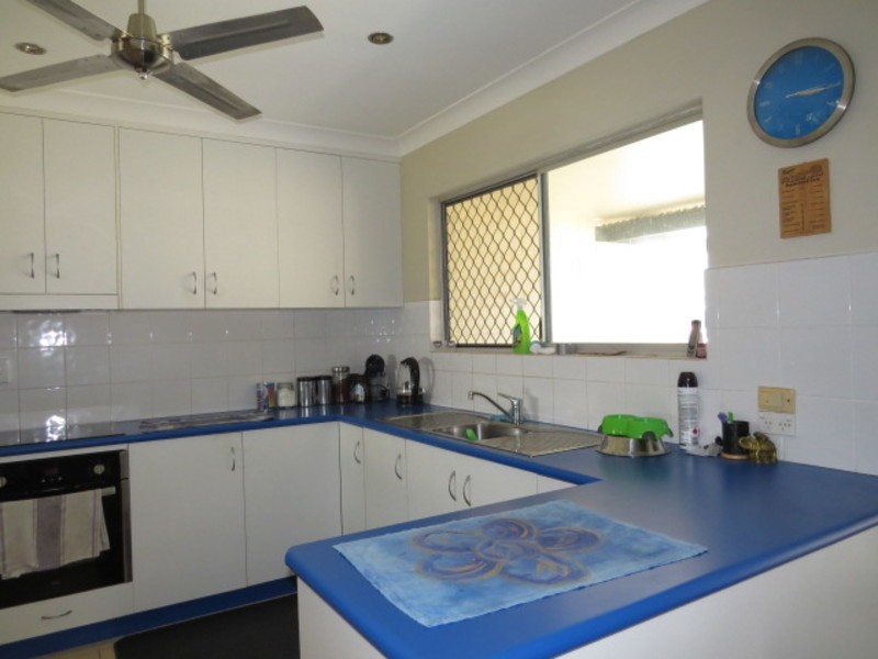 27 Coral Street, Bowen QLD 4805