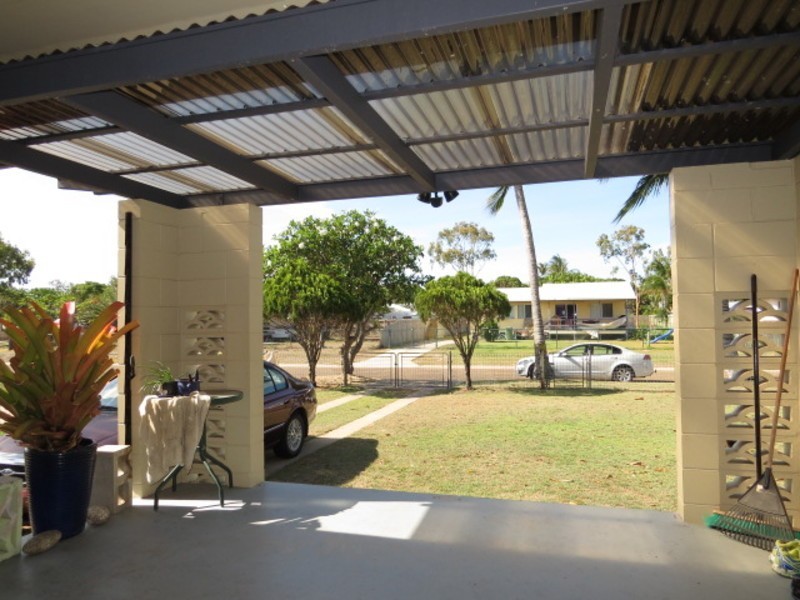 27 Coral Street, Bowen QLD 4805