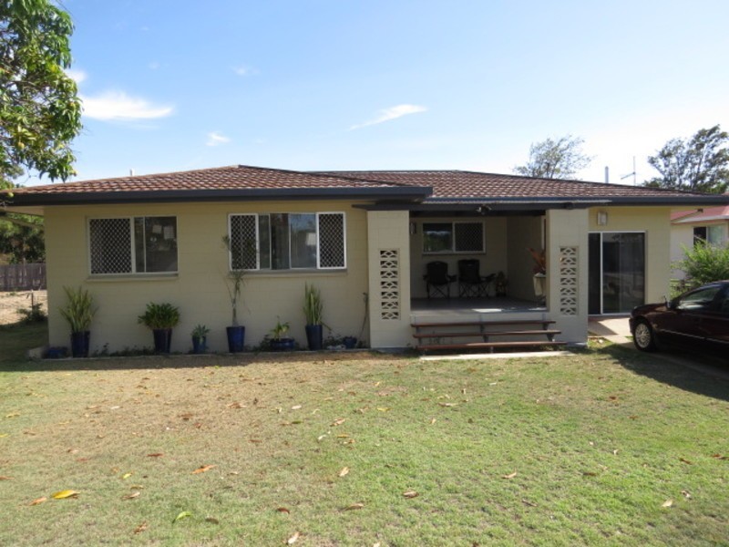 27 Coral Street, Bowen QLD 4805