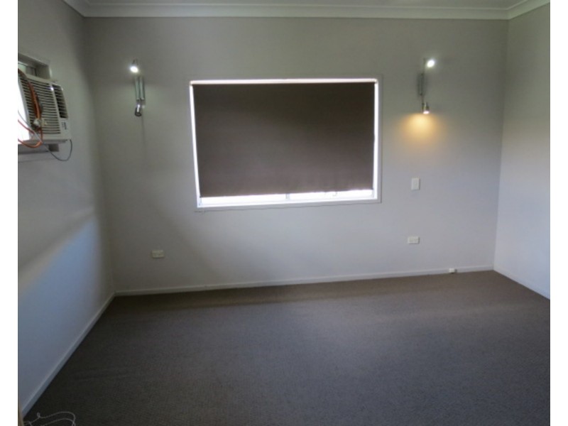 72 Livingstone Street, Bowen QLD 4805