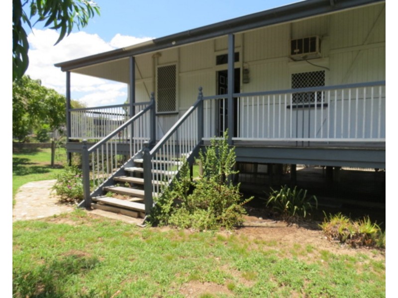 72 Livingstone Street, Bowen QLD 4805