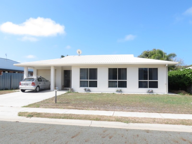 11 Hillview Place, Bowen QLD 4805