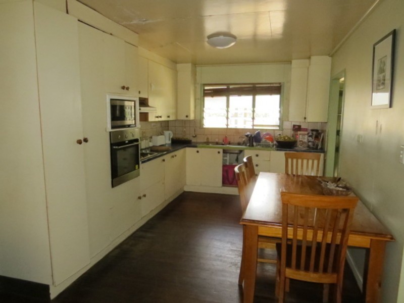 69 Tollington Road, Bowen QLD 4805