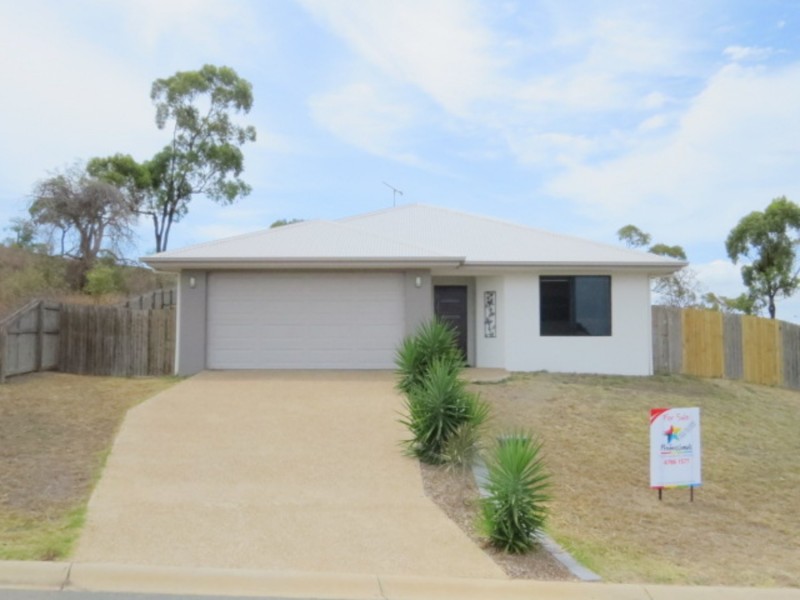 8 Seacove Crescent, Bowen QLD 4805