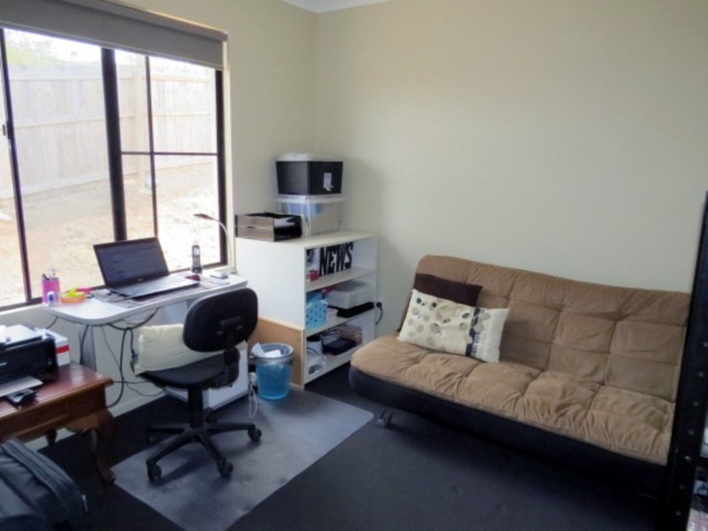 8 Seacove Crescent, Bowen QLD 4805