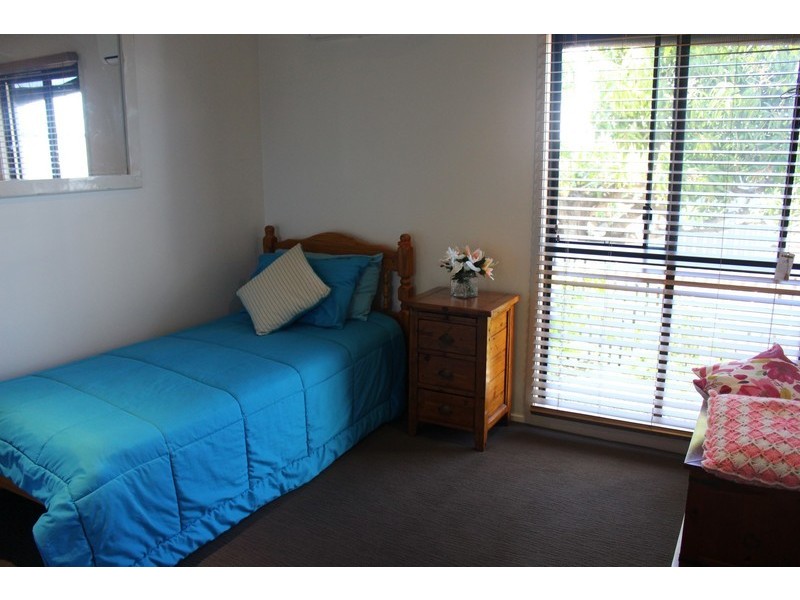6 Tynwald Avenue, Bowen QLD 4805