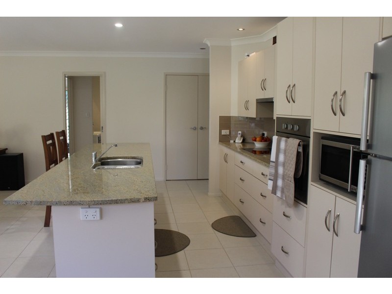 6 Tynwald Avenue, Bowen QLD 4805